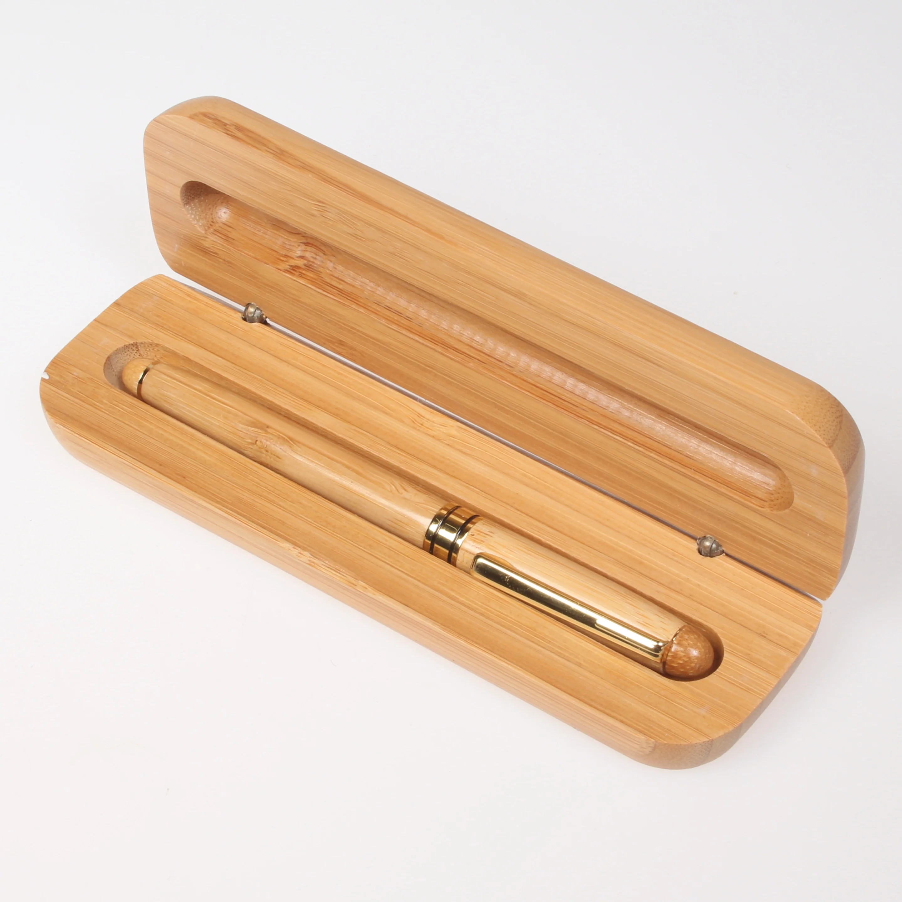 Campbell of Loudon Clan Crest Fountain Pen Case with Pen - Image 2