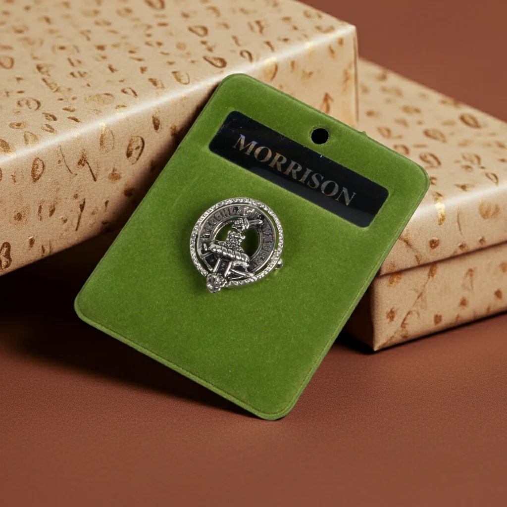 Clan Crest Small Pewter Pin Badge - Image 3