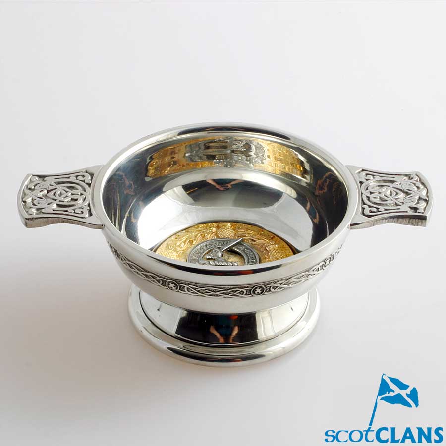 Gunn Clan Crest Quaich with Gold Trim - Image 2