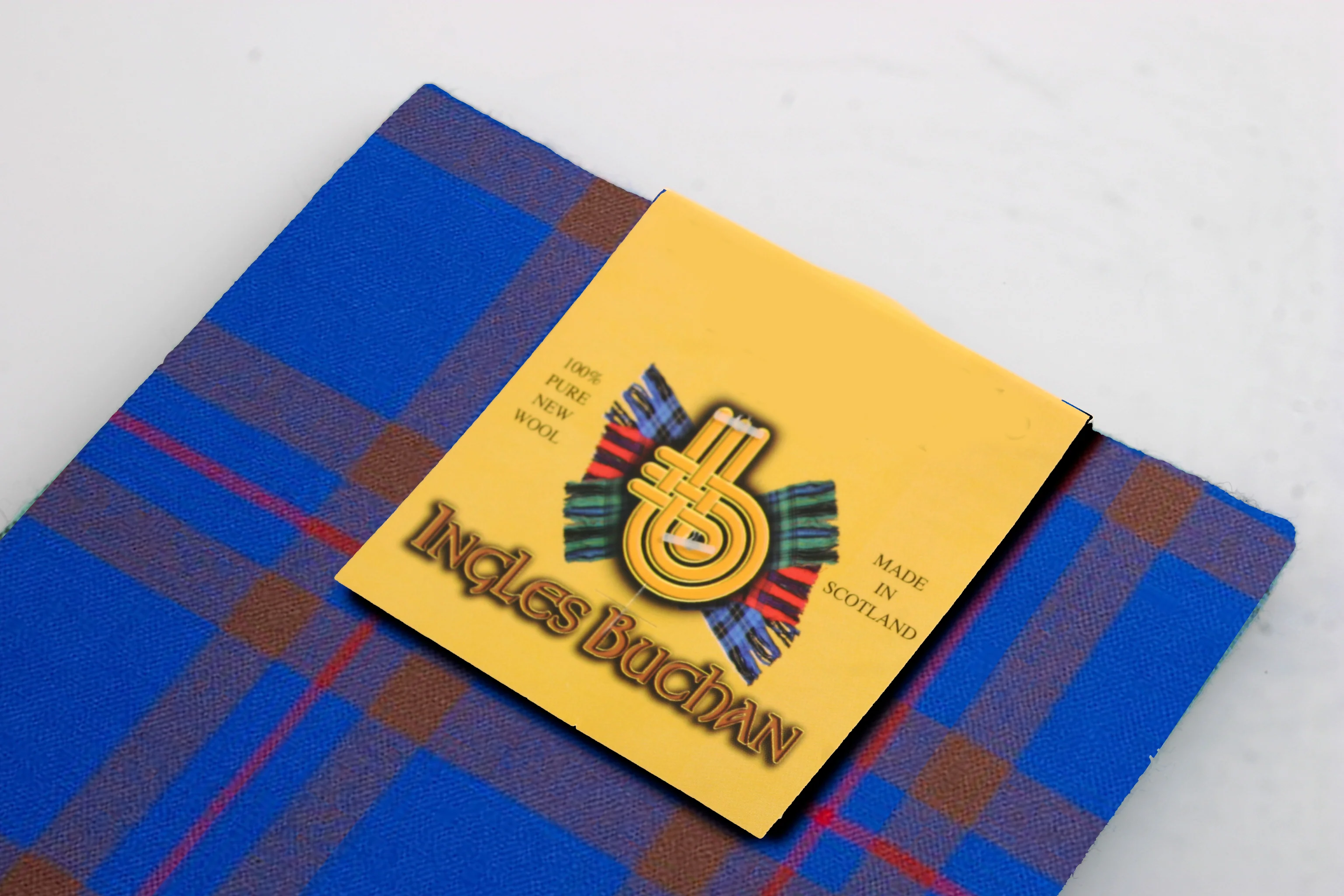 Scarf in Elliot Modern Wool Tartan - Image 2
