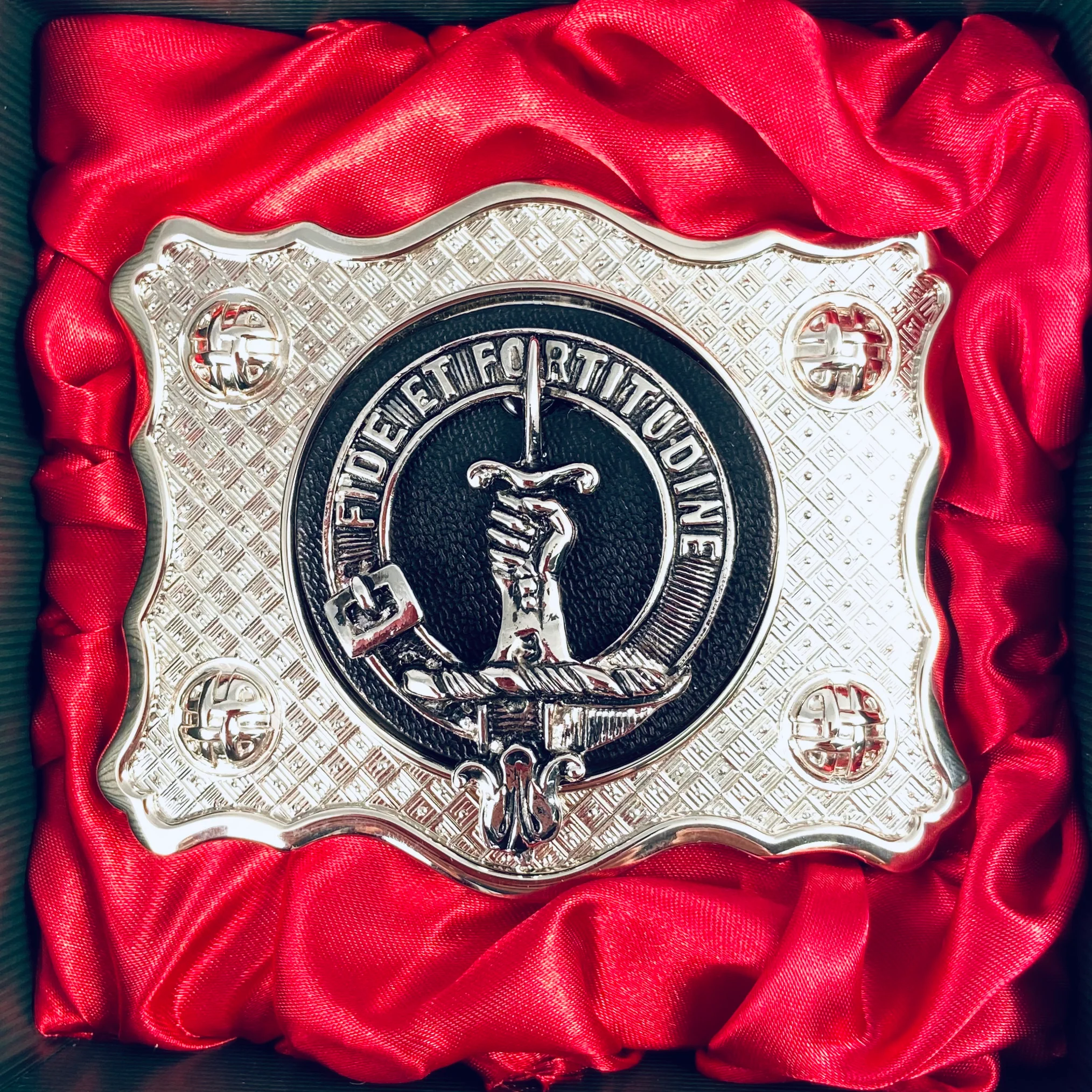 Shaw Pewter Clan Crest Buckle For Kilt Belts - Image 2