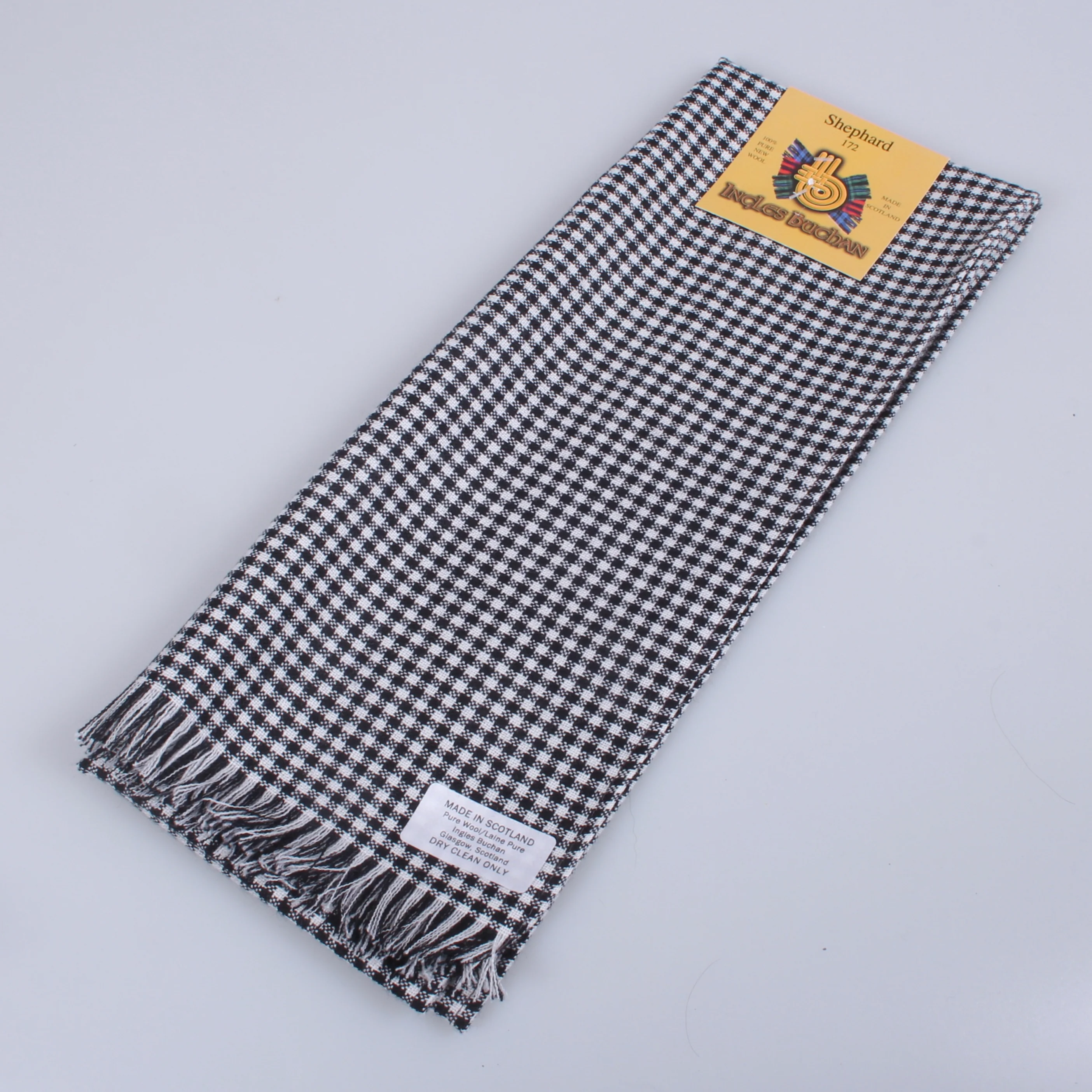 Wool Scarf in Shephard Tartan